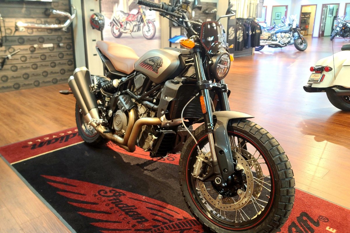 firstamericanec's tweet photo. Have you had a chance to ride the FTR 1200 yet? #IndianMotorcycleOfElCajon #IndianMotorcycle #ElCajonBikes #AmericanMade #MotorcycleParks #MotorcycleAccessories #MotorcycleDealership #CaliforniaMotorcycles https://t.co/T9PFDkKrNS
