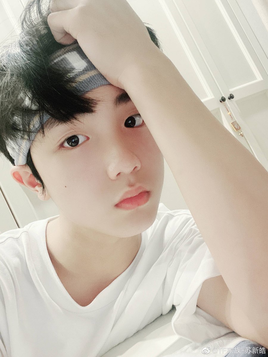 AzhiYuyu's tweet photo. 🥳Happy Birthday SuXinhao 🤍🤍

#苏新皓0112生日快乐 #TFFamily #苏新皓 #suxinhao #TF家族 https://t.co/EE7MsTrvO3
