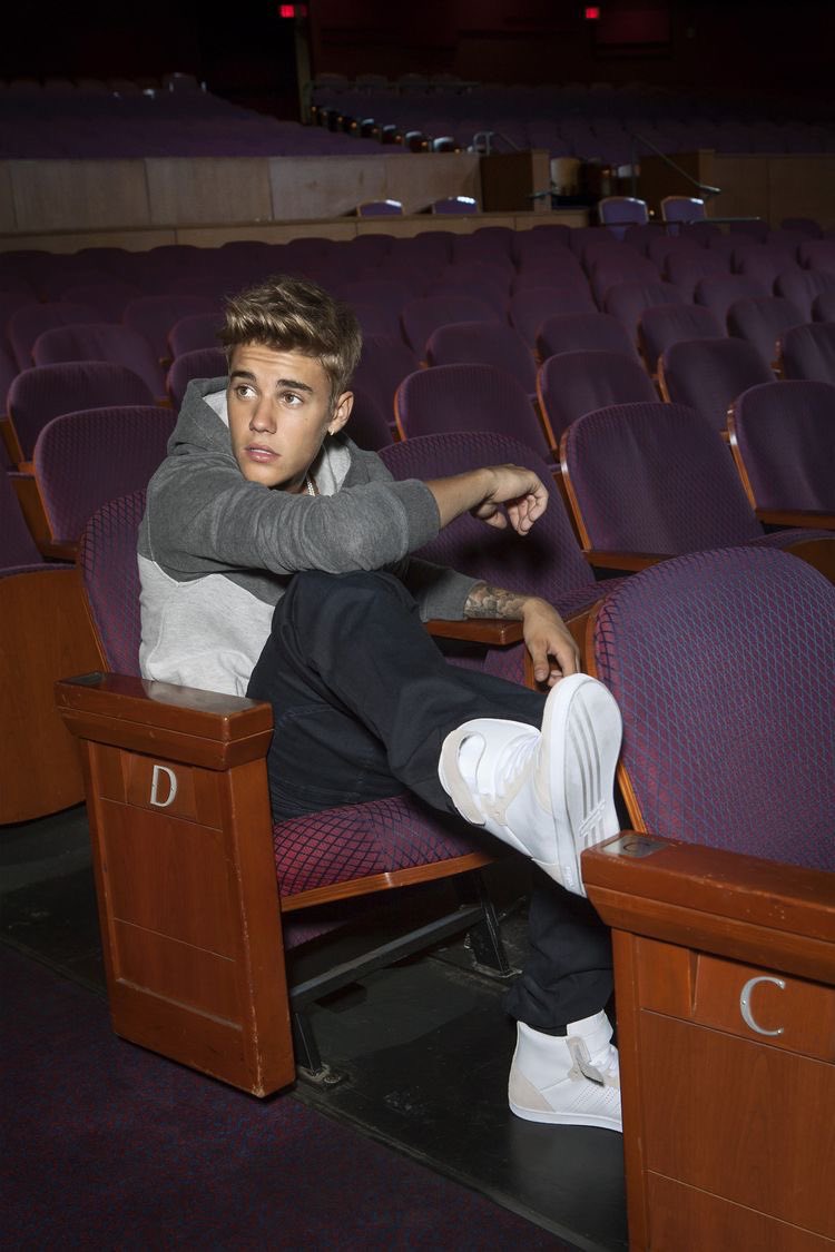 thebestofbizzle's tweet photo. https://t.co/vqfqX1NsFL