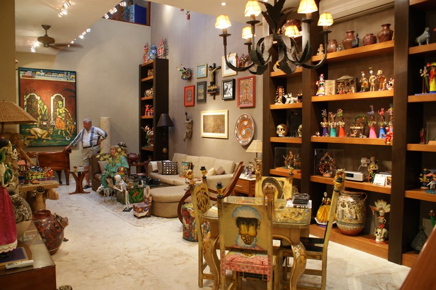 🦌 Igual de importante es la Casa de los Venados, el mayor museo privado de arte popular de México, ubicado en una casa colonial magníficamente restaurada. 

¿Quién conoce estos espectaculares atractivos? 🤩

#TodasSomosAFEET
#MujeresInspirandoElTurismo