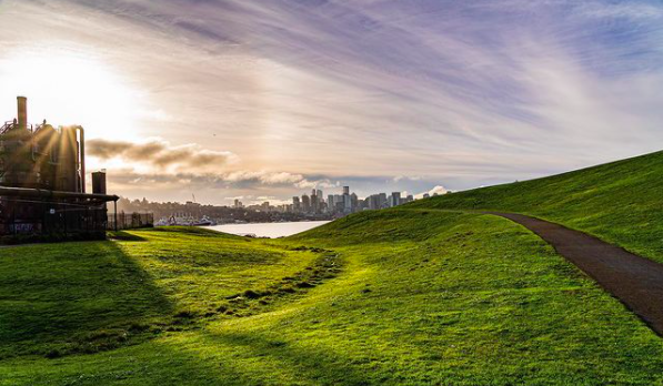 In today's newsletter: 

📍 The opening of Bakeshop in Queen Anne
📹 The story behind @saveteam11 
🗳 How to plan for <a href="/kcmetrobus/">King County Metro -- inactive account</a> delays (through Jan. 21)
🐥 The best Washington winter festivals 
📖 Five new <a href="/saltandstraw/">saltandstraw</a> flavors
⬇️ Instagram of the Day 
us7.campaign-archive.com/?u=8adcb053471…