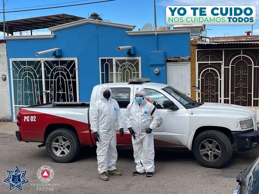 PCParral's tweet image. Todas las dependencias municipales coadyuvamos en la estrategia del alcalde @CesarPenaValles para disminuir la ola de contagios.

Participamos activamente en la sanitización de espacios públicos y negociaciones.

Asi, Yo te cuido y nos cuidamos todos.

#ParralNoBajaLaGuardia