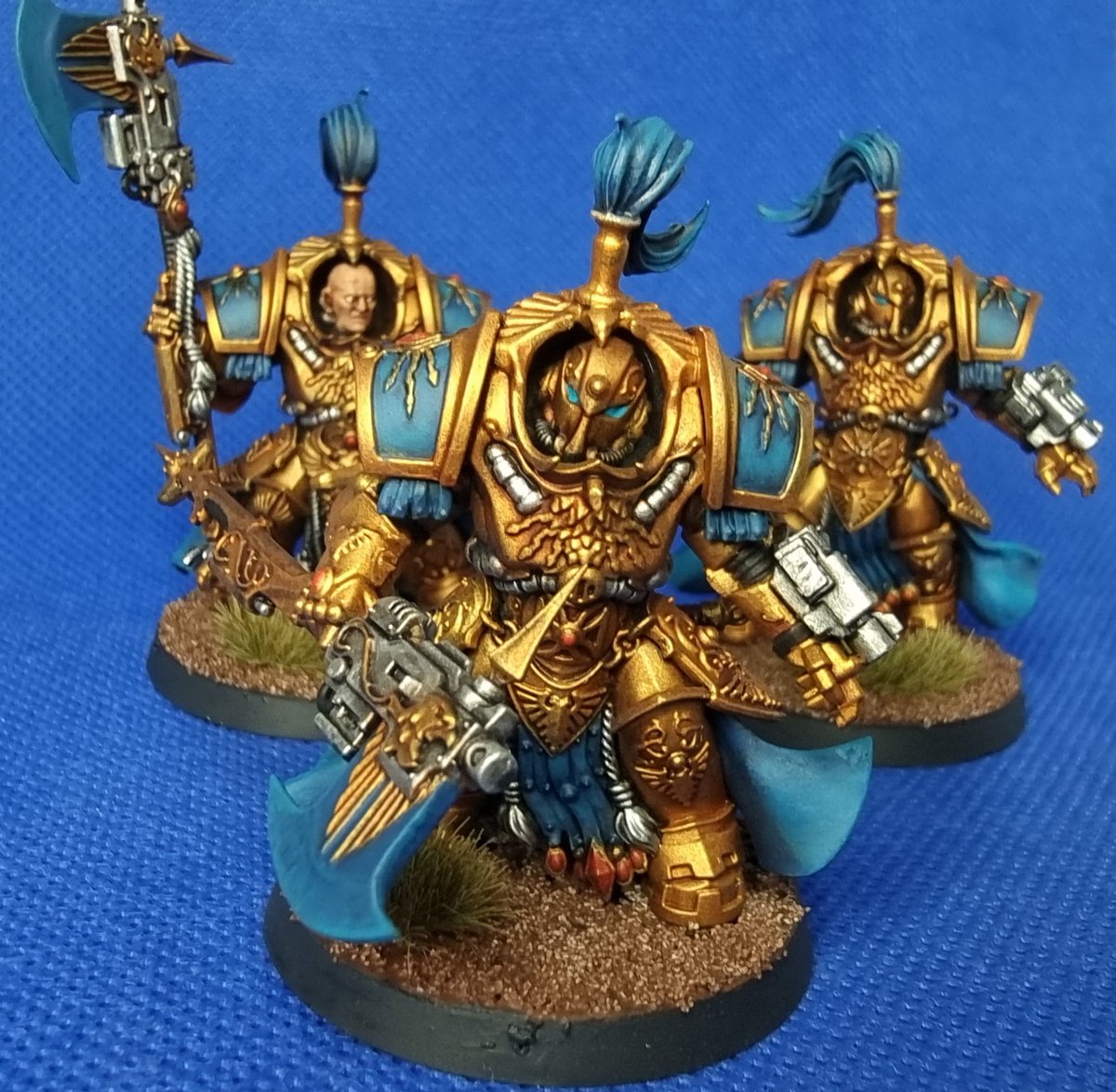 PaintsPirate's tweet photo. #miniaturepainting #custodes #allarus https://t.co/1XQ9Fd7AfQ