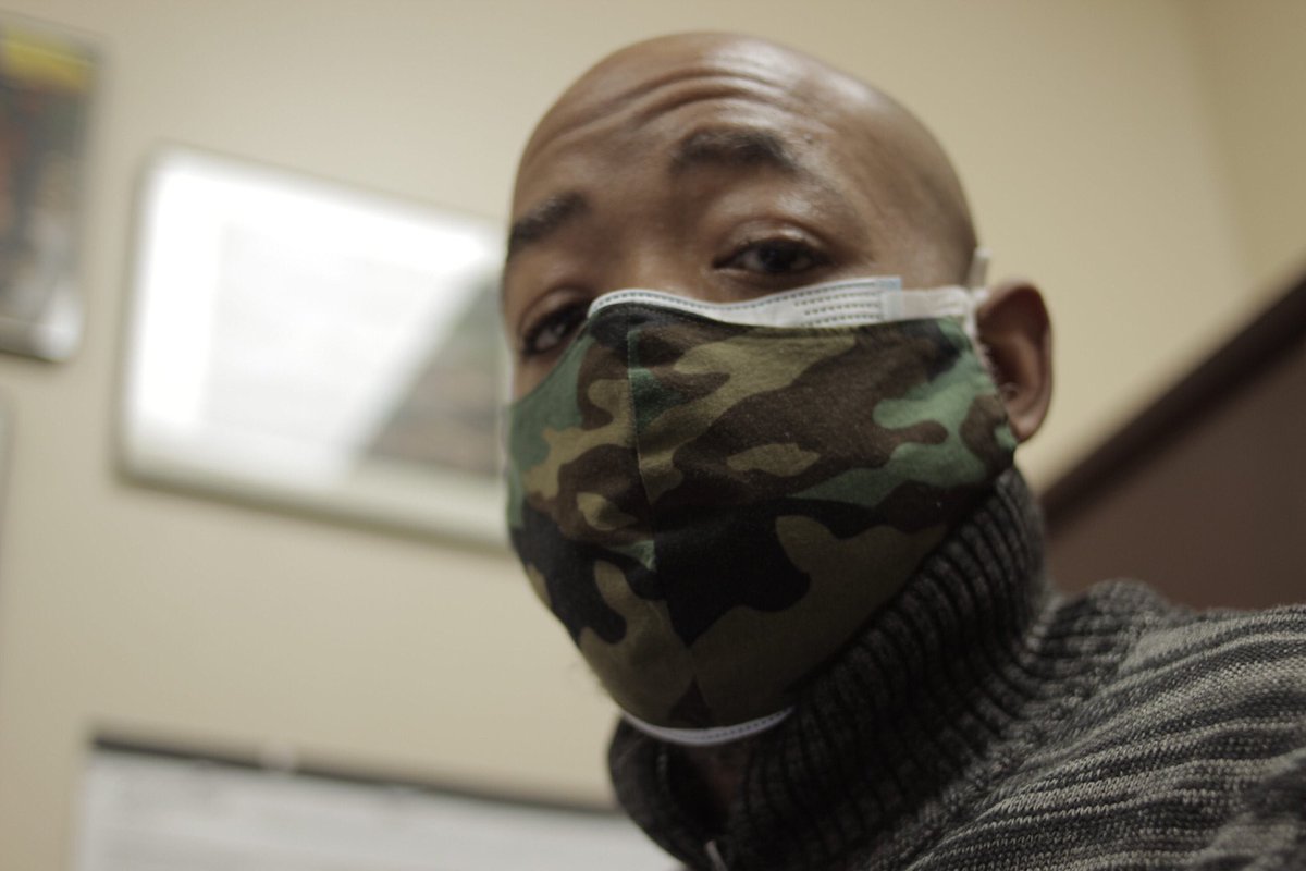 drmethod's tweet image. … doing stuff on a Tuesday thinking about #Tacos, Blk Air Force 1 activities, and food from #HalfShell over in the #LakeView district.