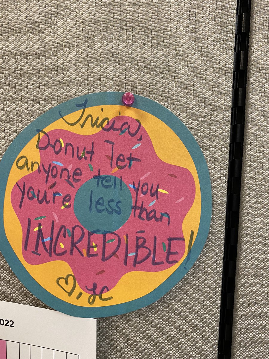 TeacherEmbley's tweet photo. Finding positive affirmations on your desk to start your day, brings joy 🤩 @lindajocorbin #elemcandi #myworkfamily https://t.co/WEyChkM4FK