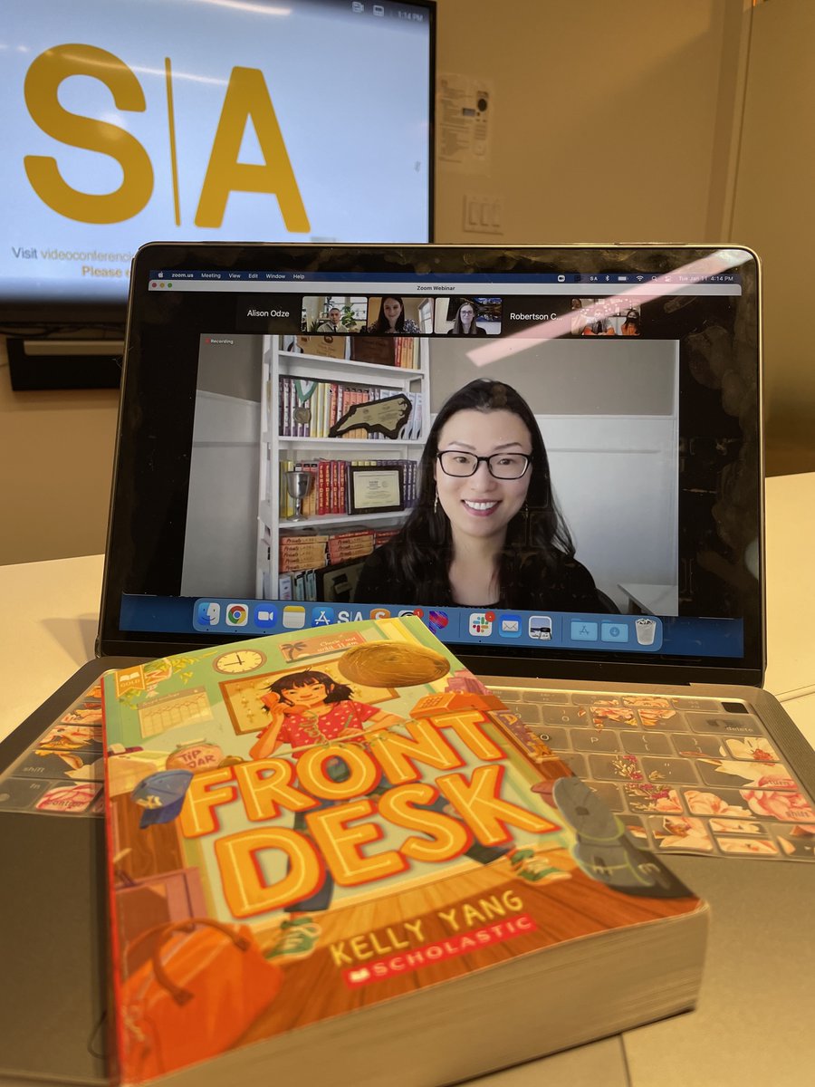 RobertsonCtrSA's tweet photo. It's great being here with @kellyyanghk for One Community, One Book! https://t.co/RIcwb0BmWO