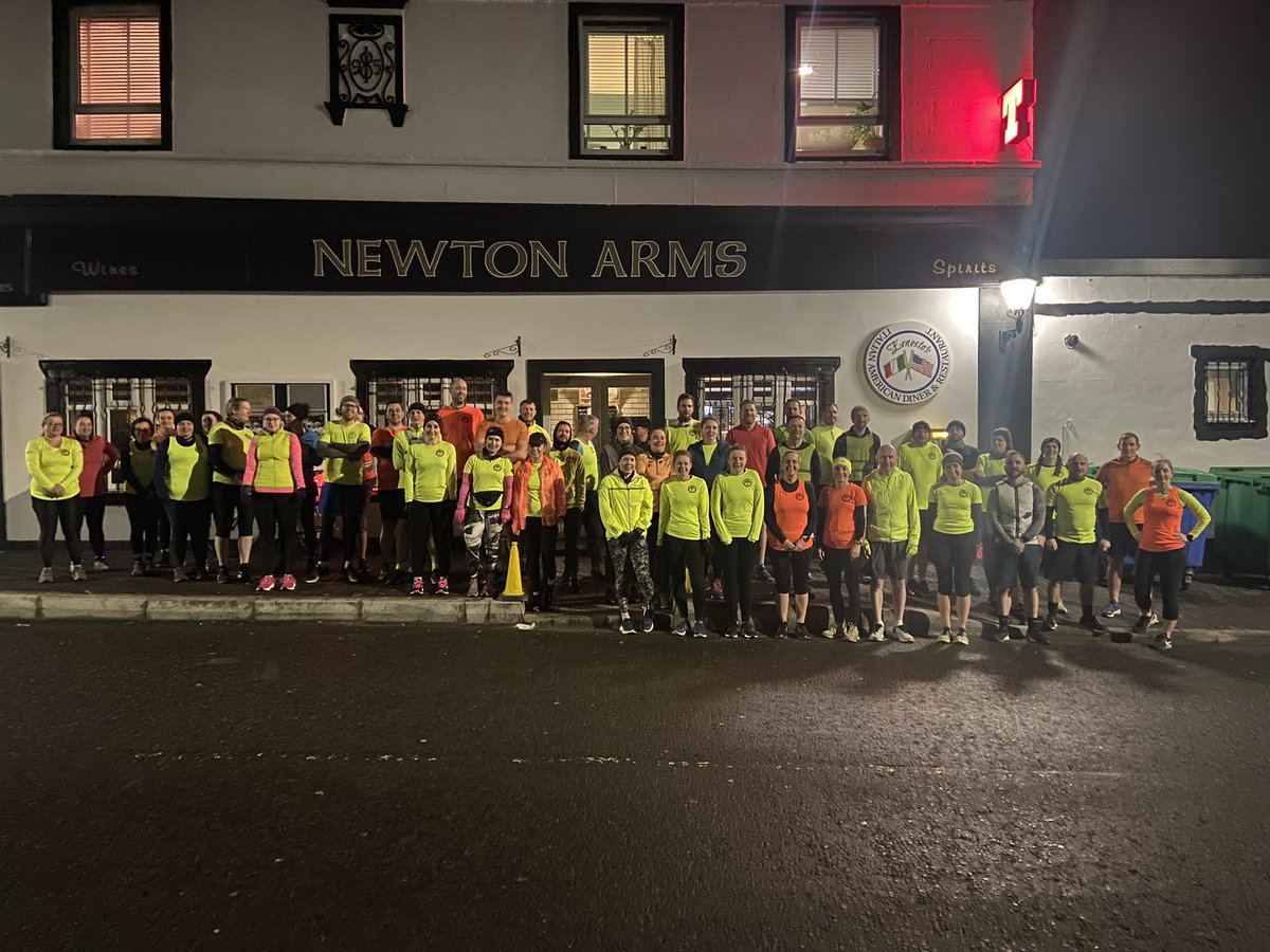 What a absolute amazing turnout tonight for our Tuesday night run, brilliant 👏👏👏👏💛🖤💛@scotathletics @UKRunChat #fun #runningclubs