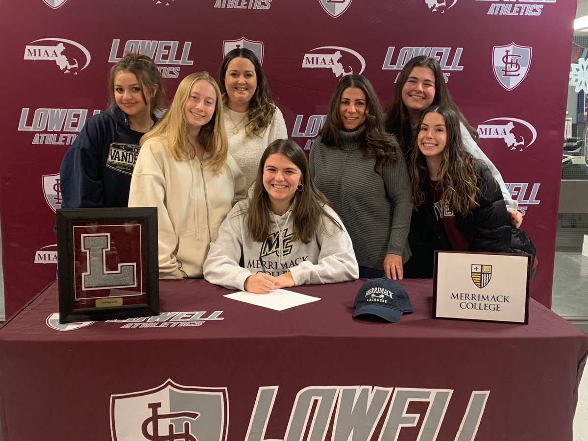 lowellgirlslax's tweet photo. Congrats to our girl Casey on signing with Merrimack! We're so proud of you! Can't wait to see what you do on the field your senior year! https://t.co/2Q9CKqRGzR