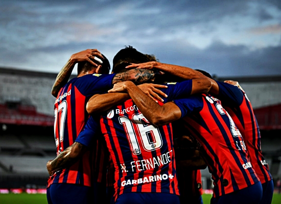 NicoFernandezBB's tweet photo. 📅 Las #efemérides del 14/1 👇

🌪️ Se fundó el club que luego dio lugar a #SanLorenzo
🐳 Surgió #GuillermoBrown (Puerto Madryn)
🎂 Nació el "Puma" #Morete, gran goleador
🔟 Debut de #Maradona como DT de #Racing
⚡️ Rodrigo #Palacio debutó en #Boca

🔎 Mirá: https://t.co/MlgKHwubPU https://t.co/wYvKDC37Wj