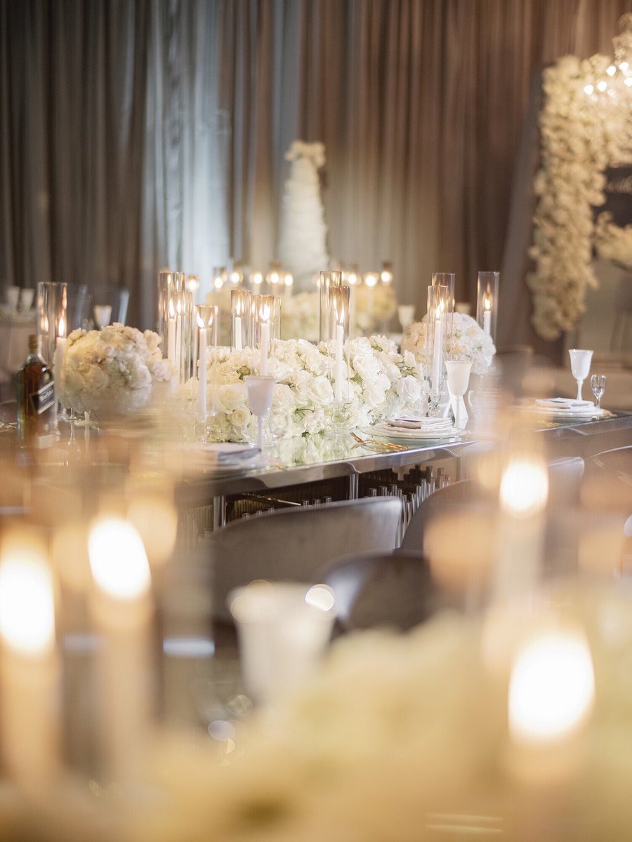 TJsDesignsEvent's tweet image. To create something exceptional, our mindset was relentlessly  focused on the smallest detail for our clients Danielle &amp;amp; Mark thanks to #teamtjs #tjsondemand.