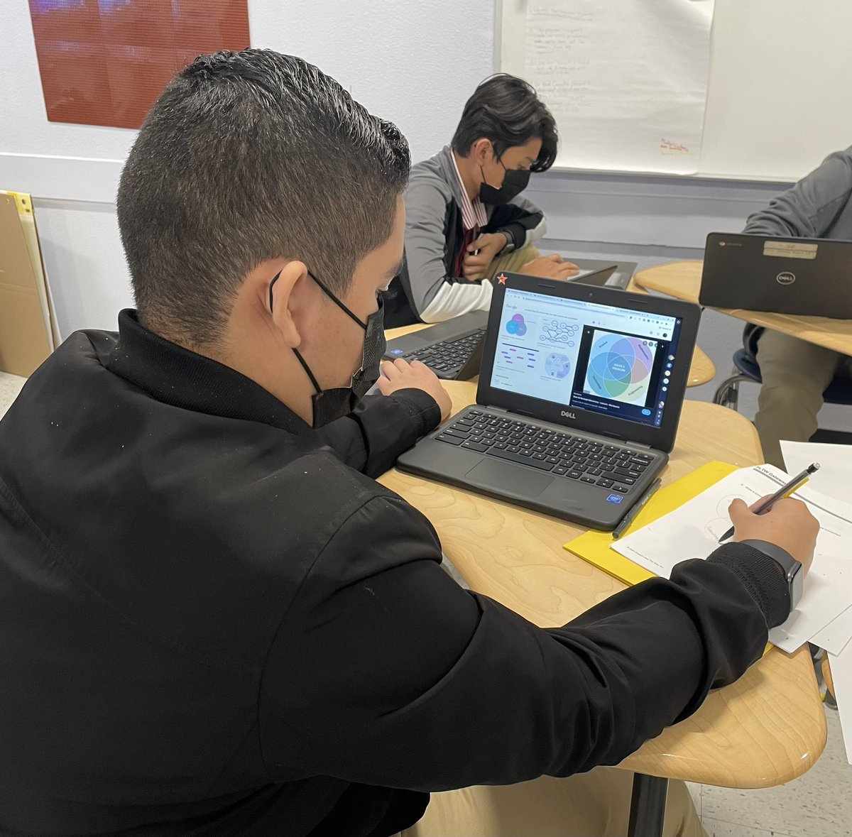 HsaLaredo's tweet photo. An afternoon ￼stroll into a few of our Harmony Science Academy Laredo classrooms has us enjoying the wealth of knowledge our scholars are obtaining from our amazing teachers! Great job Hawks! https://t.co/D8ZzsMKGJE