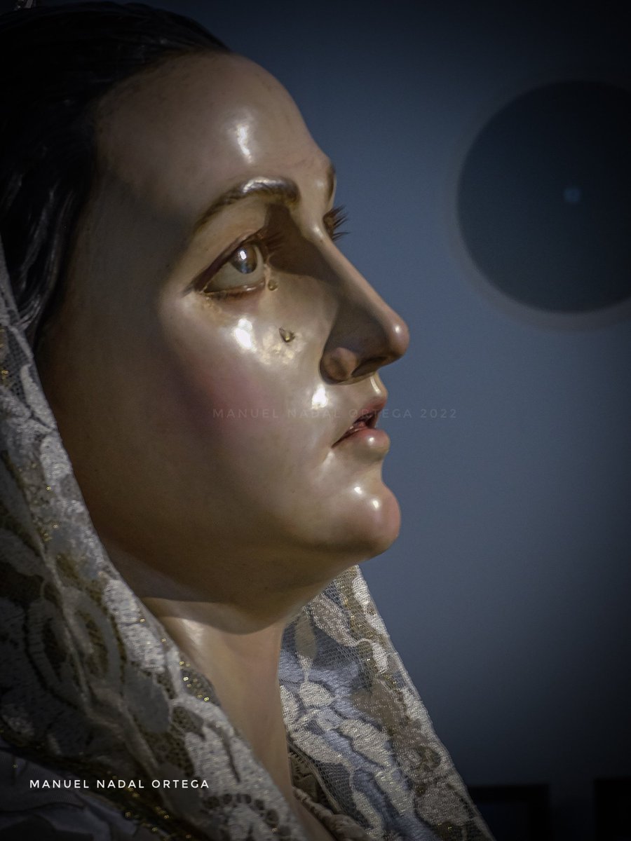El Perfil del Arte de #RoqueLopez 
El Perfil de la Dolorosa de #LosColoraos