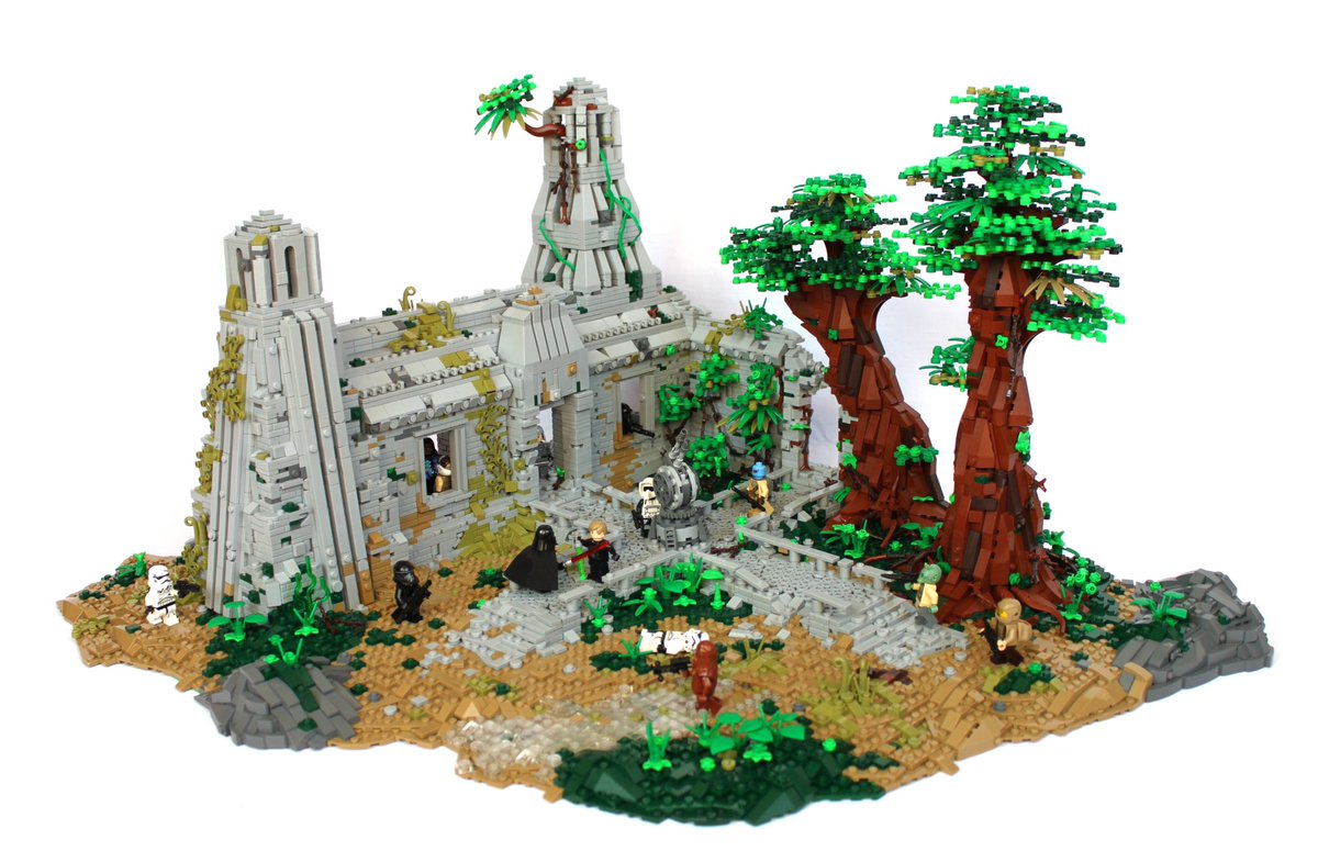 FirstOrderLego's tweet photo. Yay! #PortfolioDay  I’m Luka, an Australian/Croatian design student, in my free time I create custom LEGO https://t.co/afWF5fGC2N dream is to someday work for LEGO. #lego  #design #art https://t.co/ATIIuvFf6K
