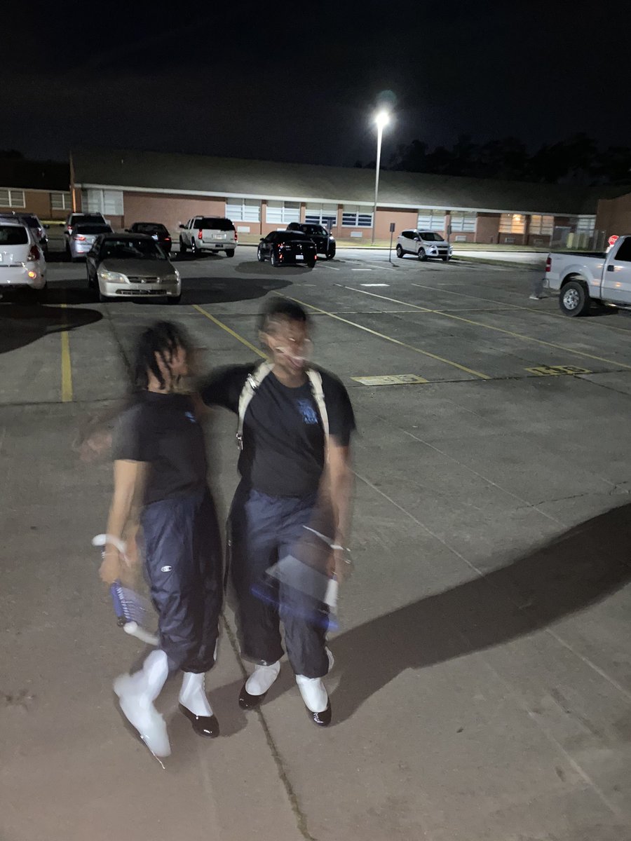nnakayaa's tweet photo. When it came to you, I never had to question it. Your love, loyalty, drive..everything you did , you did to your fullest. You left your mark everywhere with anything you did. You was just getting started. Now it’s my turn to carry your torch. I LOVE YOU FOREVER BRO. #LLE💜🕊 https://t.co/ycHsjANTLD