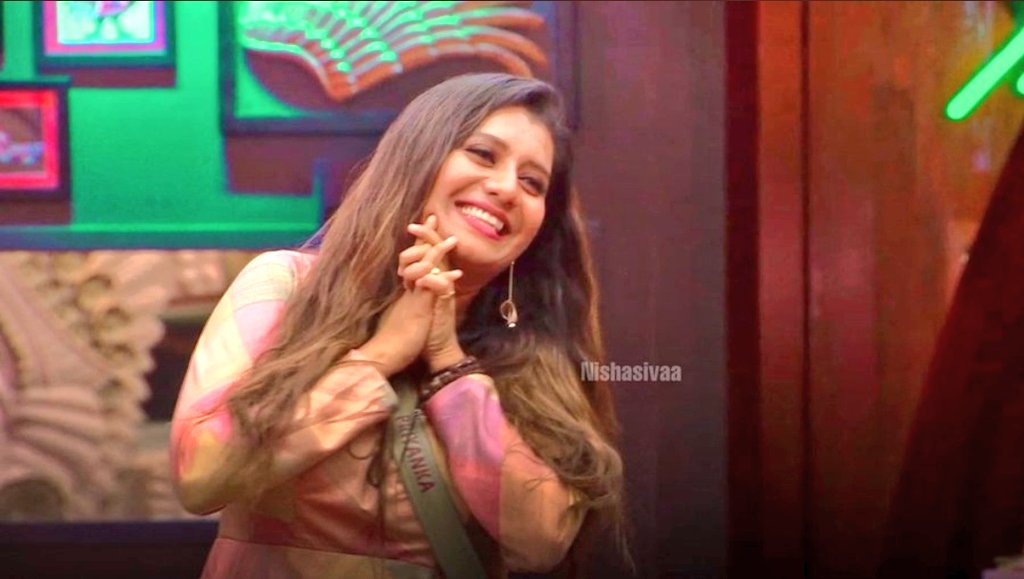 Shadiya1599's tweet photo. Half woman, half warrior. Delicate and strong. - unknown
#Priyanka
#BB5QueenPriyanka
#StrongPlayerPriyanka
#BiggBossTamil5 https://t.co/urF3UgiEAY