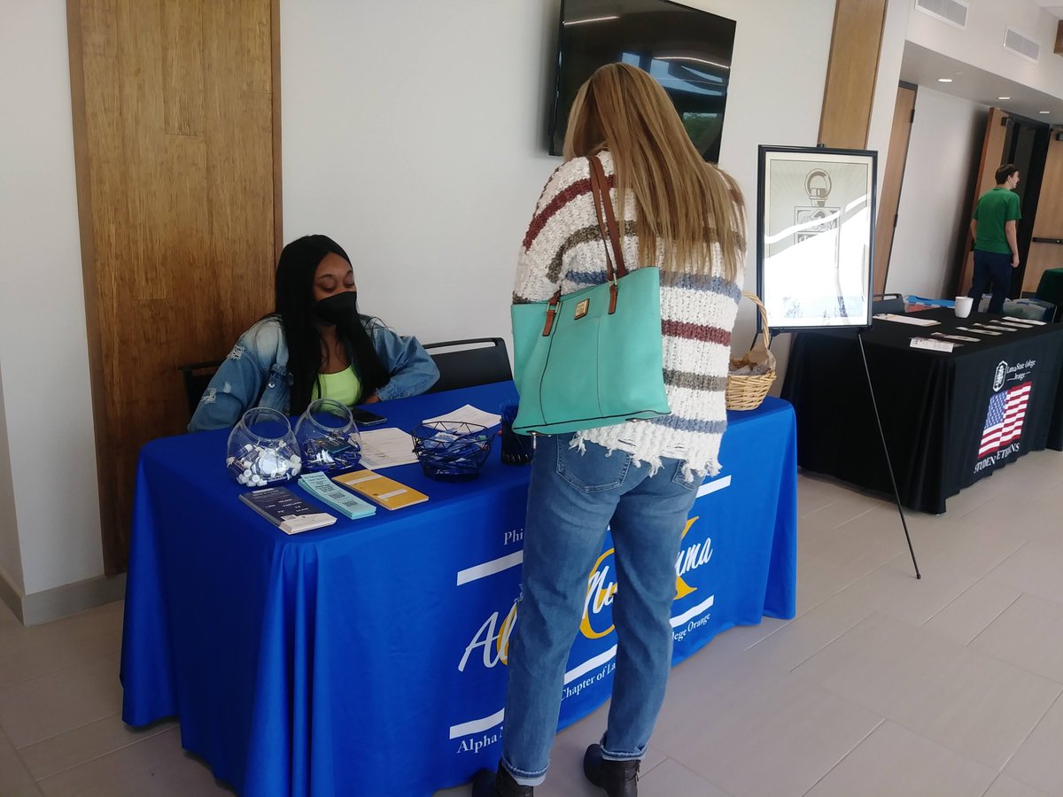 Phi Theta Kappa - Alpha Nu Gamma @ LSCO tweet media