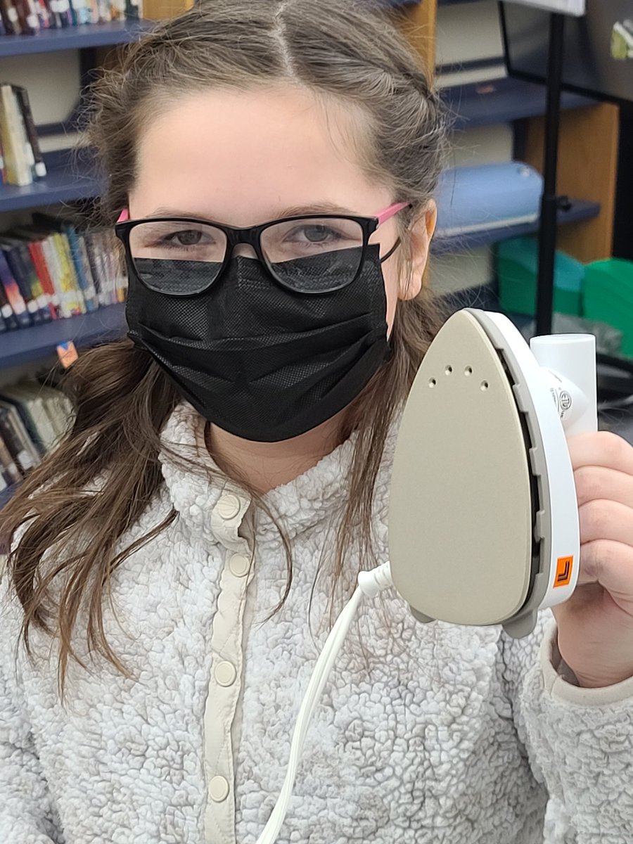 aes_stultz's tweet photo. Even the smallest iron can smooth out the biggest wrinkle. https://t.co/ZGdB1WblAV