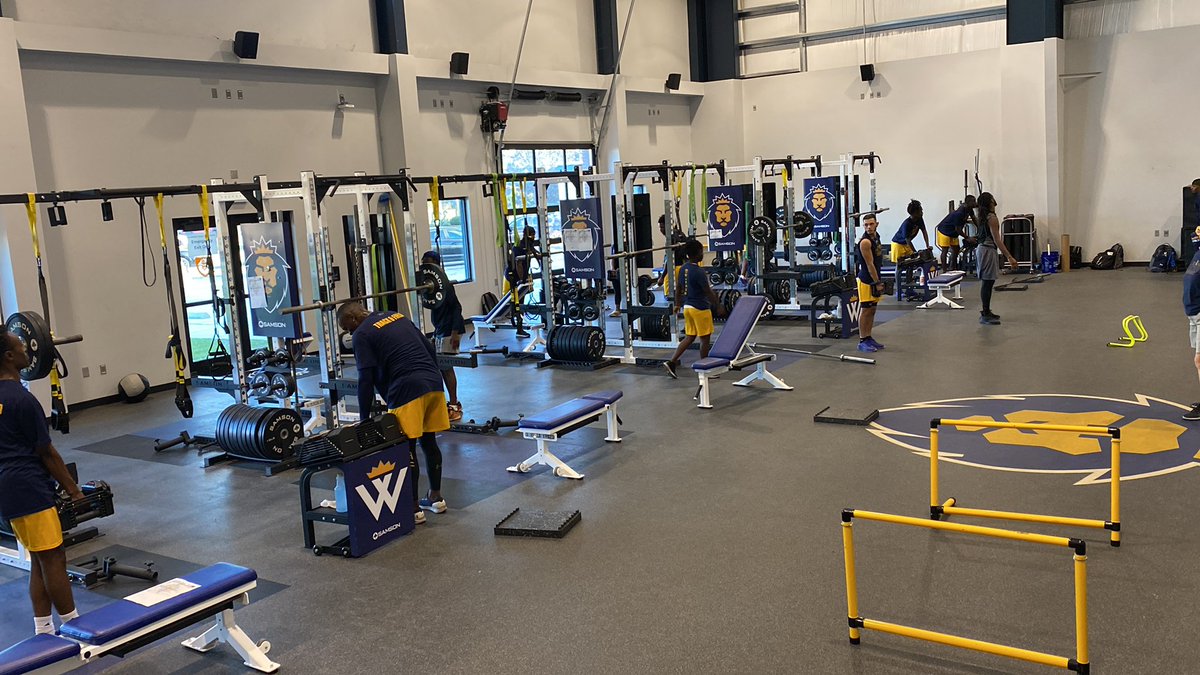 Warner University XC and Track & Field tweet media