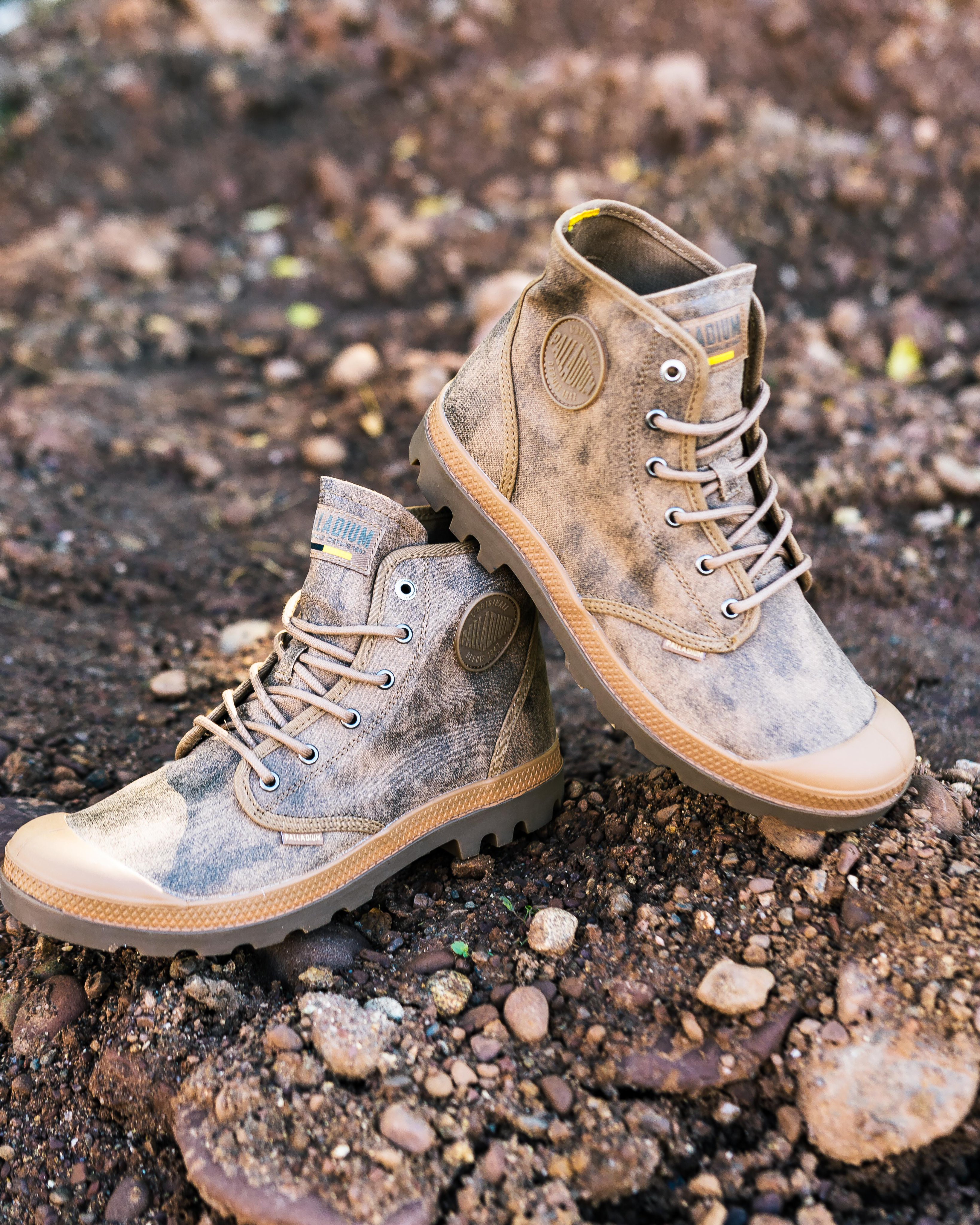 Grey top palladium boots