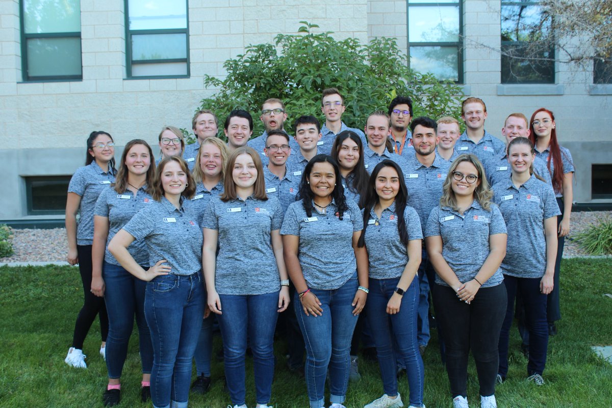 SnowResLife's tweet image. We are so glad to see all of you back this semester! We are also happy to see new faces 😊 
Our staff wishes you all the best this new year!