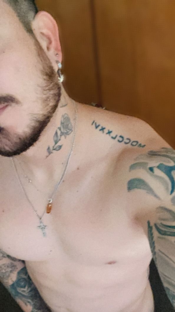 VictorMood_'s tweet photo. Gente no se pueden perder el sorteo de alguna prenda que quieran en mi only así que las bases para participar es que se suscriban a mi only aquí les dejo el link tienen hasta el 21 de enero para participar!🔥🔥🔥
https://t.co/TbGq06gu3D
#onlyfans 
@OnlyAgency_MX https://t.co/Qz5INI5mmE