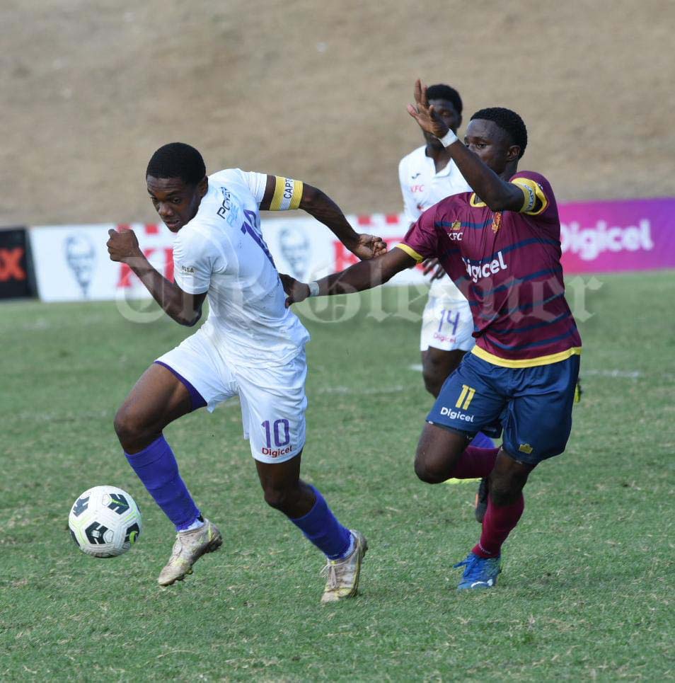 JamaicaGleaner's tweet photo. Kingston College advanced to the final of the ISSA/Digicel Manning Cup, coming from behind to beat St Andrew Technical High School in the semi-final at Stadium East this afternoon.

Read more: https://t.co/MKBaQjiXA5 https://t.co/7X9nVwAZLY
