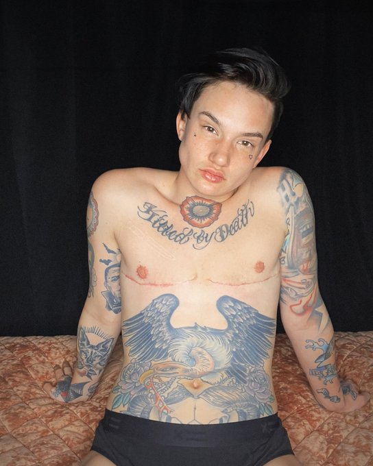 Who should I shoot content w in LA this month the 20th-22nd? HMU https://t.co/sXa7kTJMMp