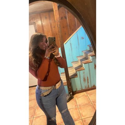 its_ale_3_'s tweet photo. #NewProfilePic https://t.co/JuL6ysrIgA