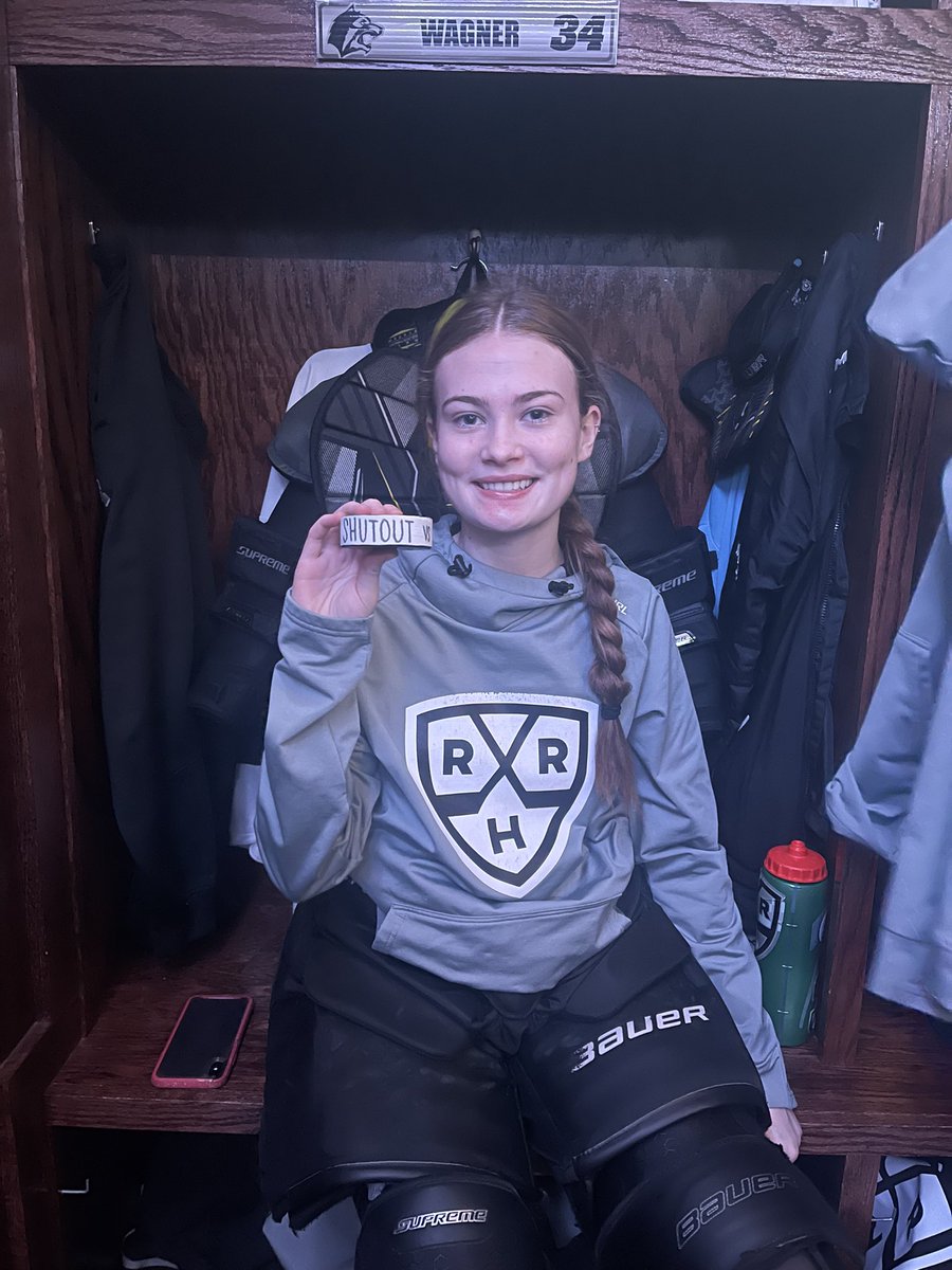 RMG_Hockey's tweet photo. Nice win over WBL 3-0! Shots 53-13 Raiderrrsss. Congrats Ellen Wagner with the 🍩. #enjoytheride https://t.co/f7THGp5CxV
