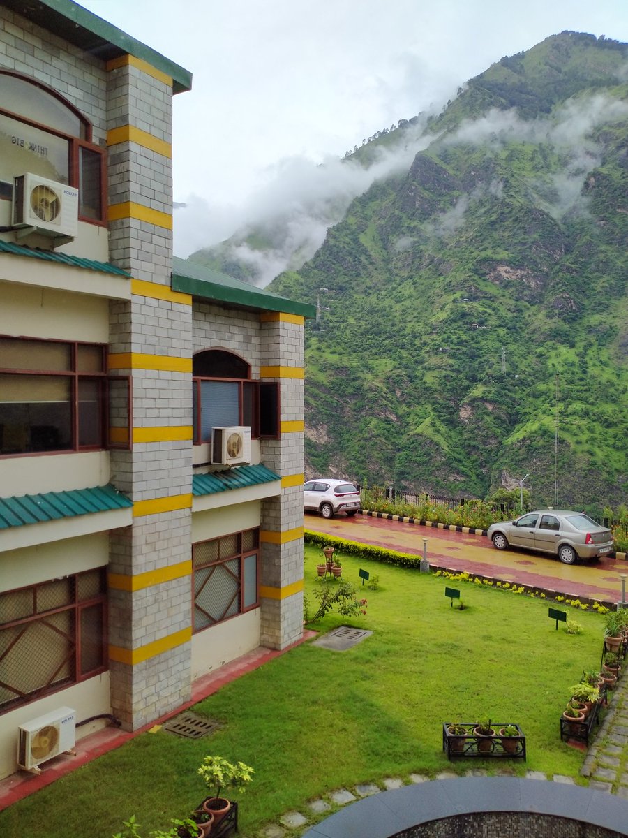 Arvindsharma246's tweet photo. 💚💚green environment💚💚
#NatureBeauty #naturelovers #environment #GreenPlanet #love #Greenland @iAjay_Banyal @thw4u @shimlathakur @WeAreHimachalis https://t.co/wLdRJXqebw