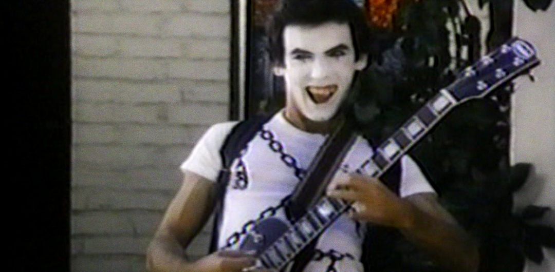 sequelguy1's tweet image. Home Sweet Home II - "Mistake" survived and got even weirder. He doubled-down on membership in the KISS Army and when he is denied a Thanksgiving meal at a shelter he goes on a killing spree themed to KISS songs. Only a classic rock police rookie sees the pattern! #sequelguy