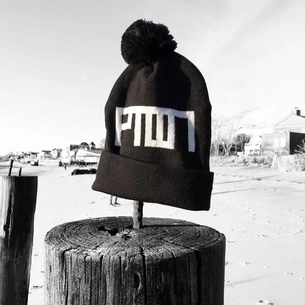 timscapes's tweet photo. NEW PTOWN BEANIE!!!! https://t.co/ciya3o9W9q #winterhats #skiswag https://t.co/dmqo1Kqdy7