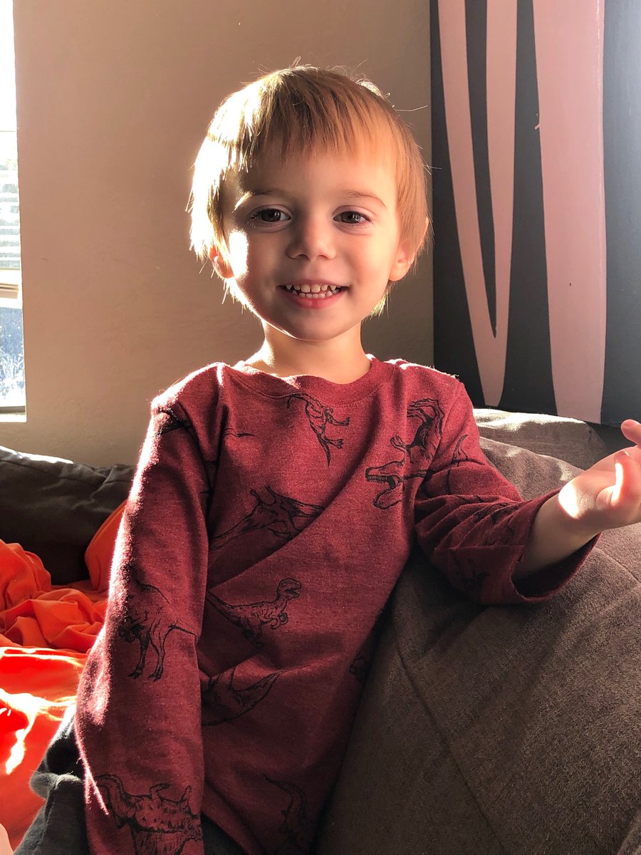 tiffanyjewel10's tweet photo. well.. Greyson turns 4 in a few days but Iโm having a hard time being excited at all..he turned 3 in quarantine, too๐ค๐ญthis time tho we have nothing prepared..๐ฃ๐
at very least we need๐vegan gluten-free choc icing + red sprinkles to make a volcano cake๐ ๐ฐ
can yall help..?๐ฅบ https://t.co/VzcfX1ZpCo