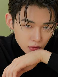 kswfendi's tweet photo. continuously loving you<3

#3YearsWithYEONJUN https://t.co/myG4AAwhS2