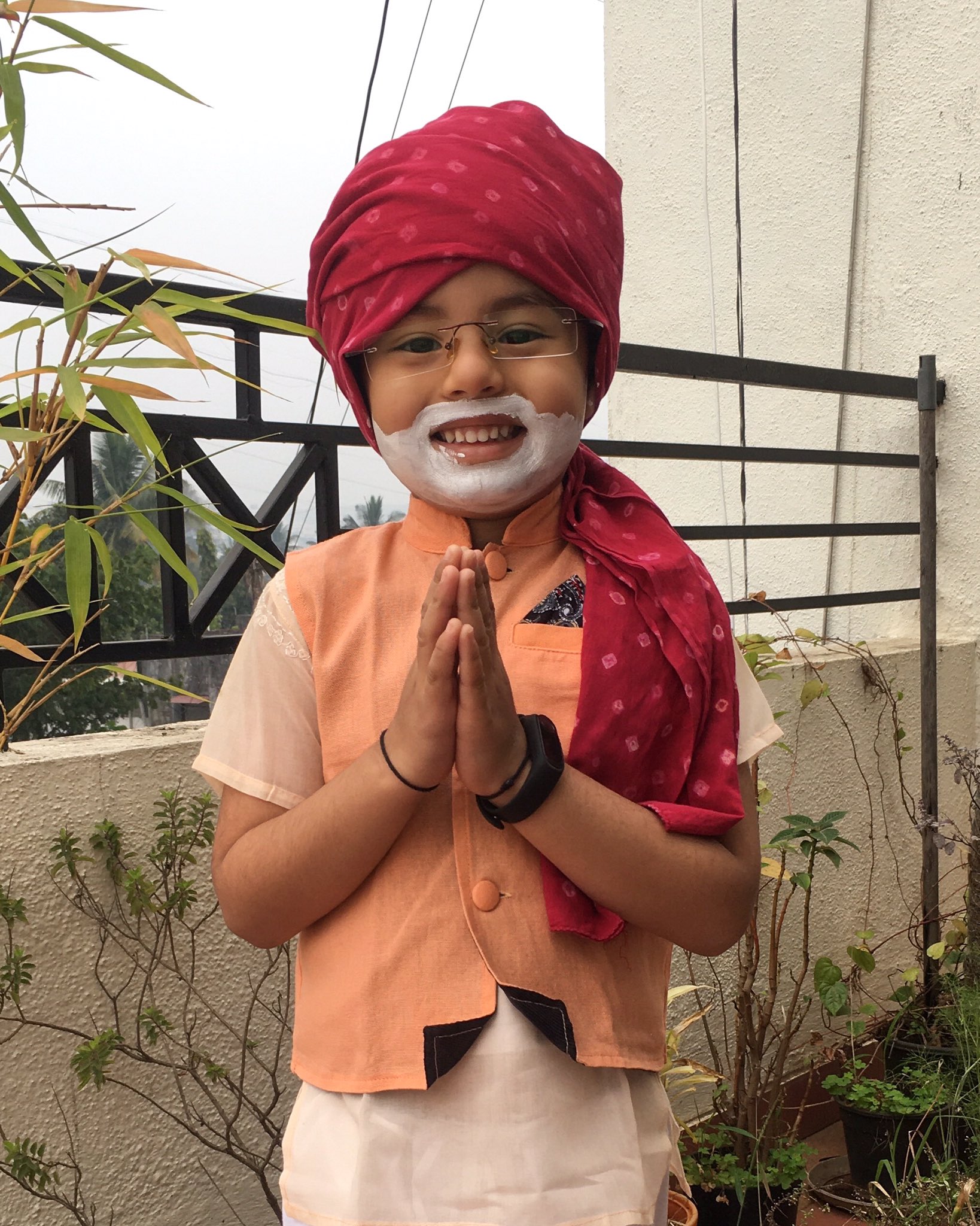 Buy BookMyCostume Narendra Modi PM with Tricolor Pagri India Independence  Day Kids Fancy Dress Costume 7-8 years Online at Lowest Price Ever in India  | Check Reviews & Ratings - Shop The World
