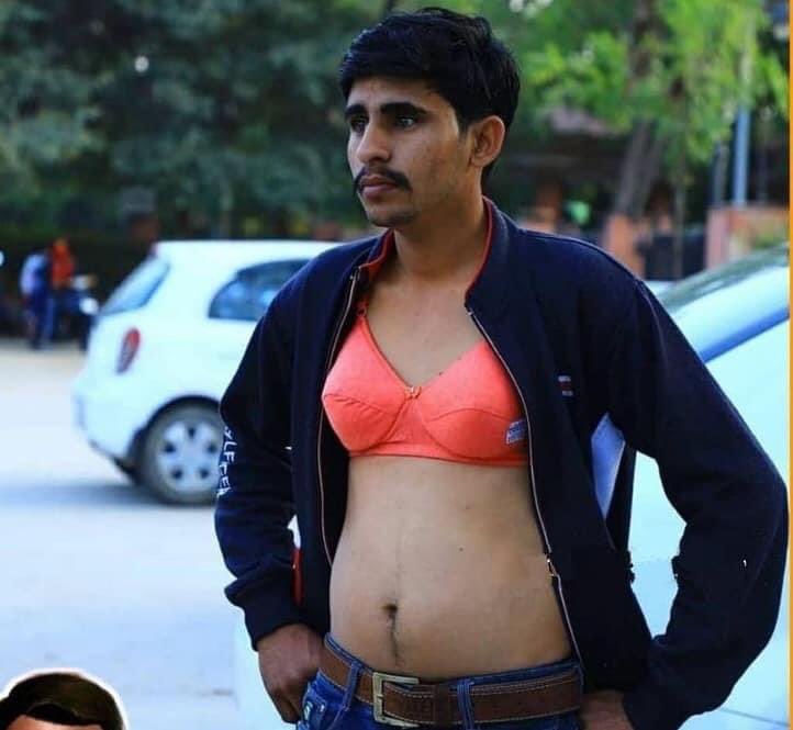 20हजार हालेर मोबाइल किनेको💸💸!! यहि देख्न लाइ रहेछ। 🥴🥴🥴