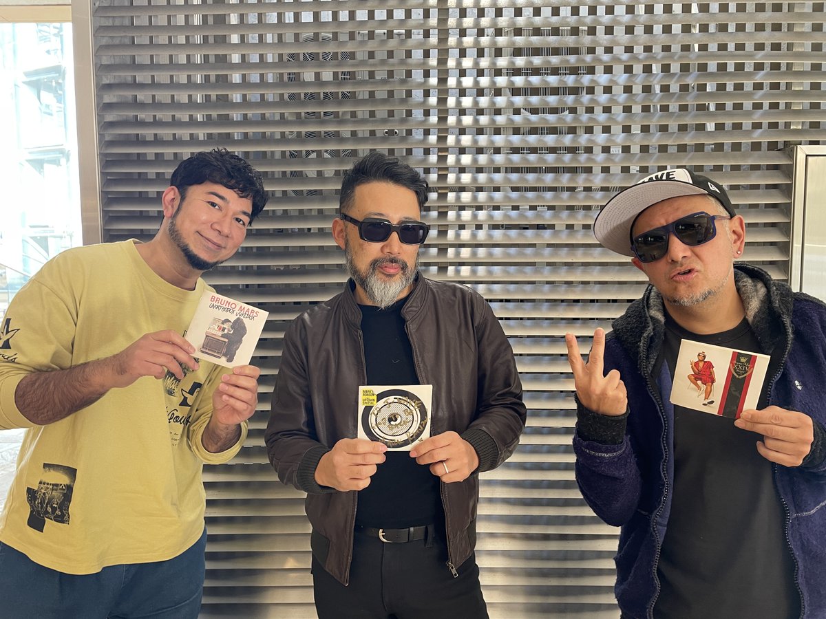 MUSICOLOGY_813's tweet photo. ここで今週の番組恒例企画🎶
DJ #沖野修也 さんがセレクト！@shuyakyotojazz
「フロアでかけたい🔊クラブで人気の #BrunoMars ナンバー」TOP3👑

#radiko ➡️https://t.co/KRHCuJCsr2
#MMM813 #jwave #Silksonic https://t.co/edJAR0MhmX