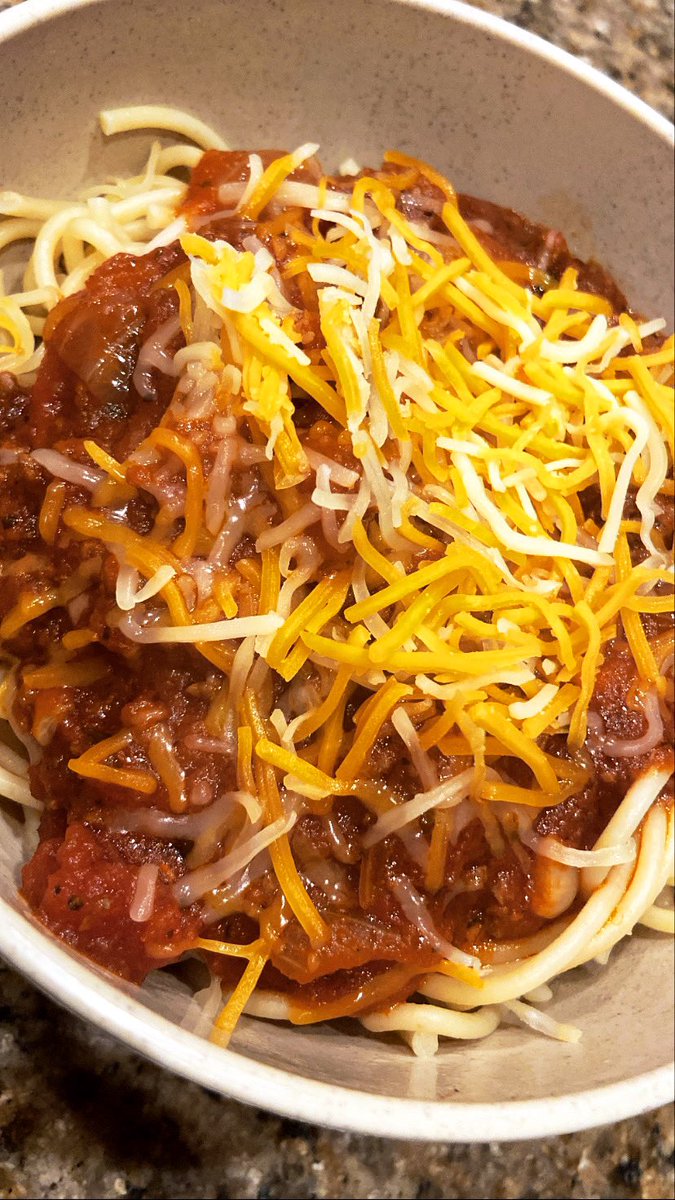 boraHOEjen's tweet photo. Spaghettiiii #chefJen https://t.co/HHHAXTVZoJ