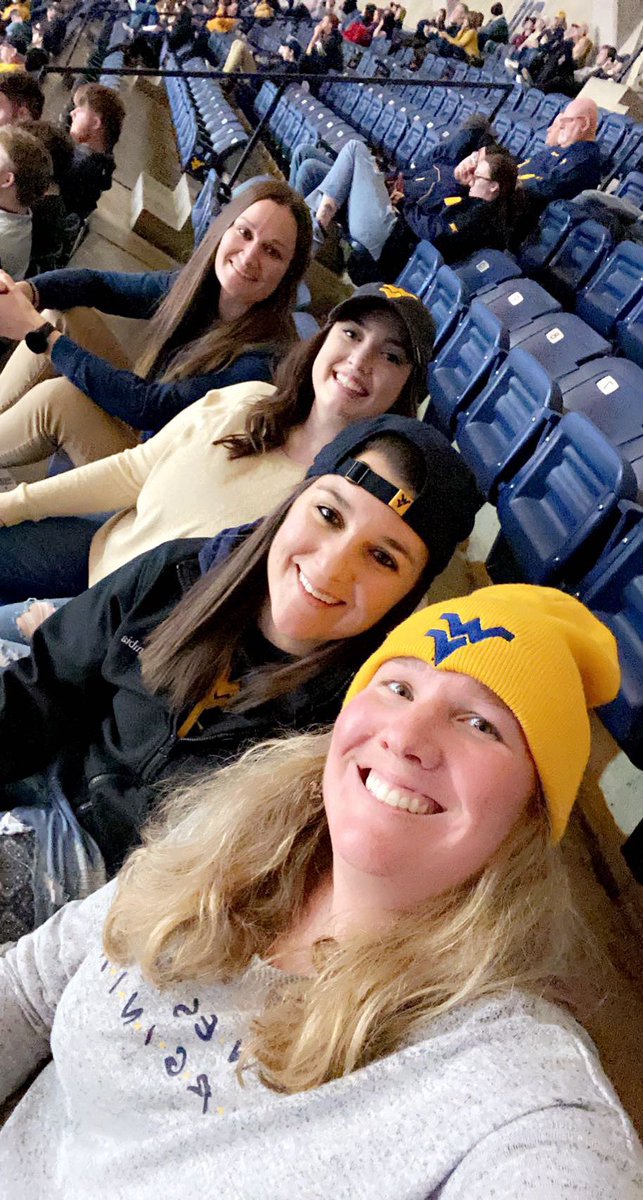 KY_WVU09's tweet photo. #wvugame https://t.co/DNniT5mAT9