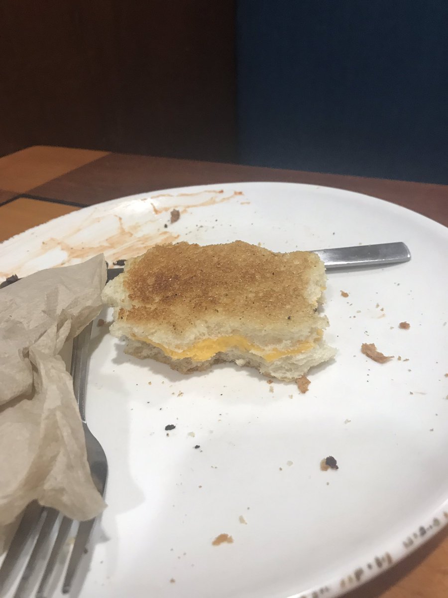 This fucking loser @nstorch13 just got a grilled cheese and ate ONLY THE CRUST WHAT THE FUCK IS WRONG WITH YOU