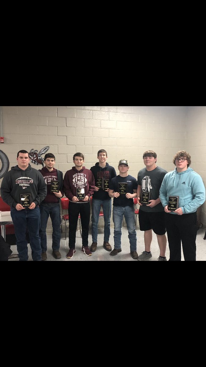 We celebrated the 2021 season Sunday. Award winners
Chris Shaw-Joey shive award 
Deven Alderson, Peyton Dial,Tanner Jessie  -Harold Chambers captain 
Wyatt Blythe-Larry Harbison
Playmaker&amp;Daniel Deleon Off MVP
Mikey Bennett- Eric Toth Tenacity 
Luke Meadows-Donald Walbert Def MVP