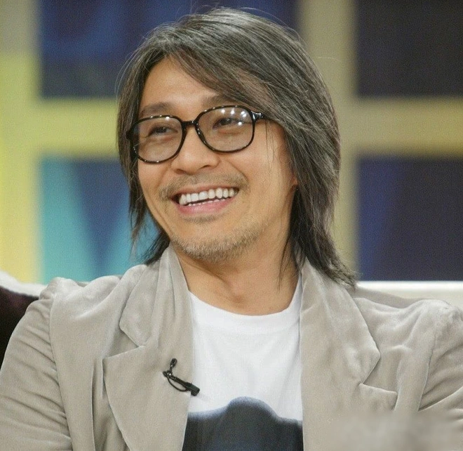 MarcusJunno's tweet photo. Tang Chi Vy wants Andy Lau and Chow to return to TVB
Tang Chi Vy invited veteran artists to return to contribute to TVB. Over the past few years, the station has suffered a decline in reputation, facing losses of tens of millions of dollars a year. https://t.co/s6OCsf2nrg