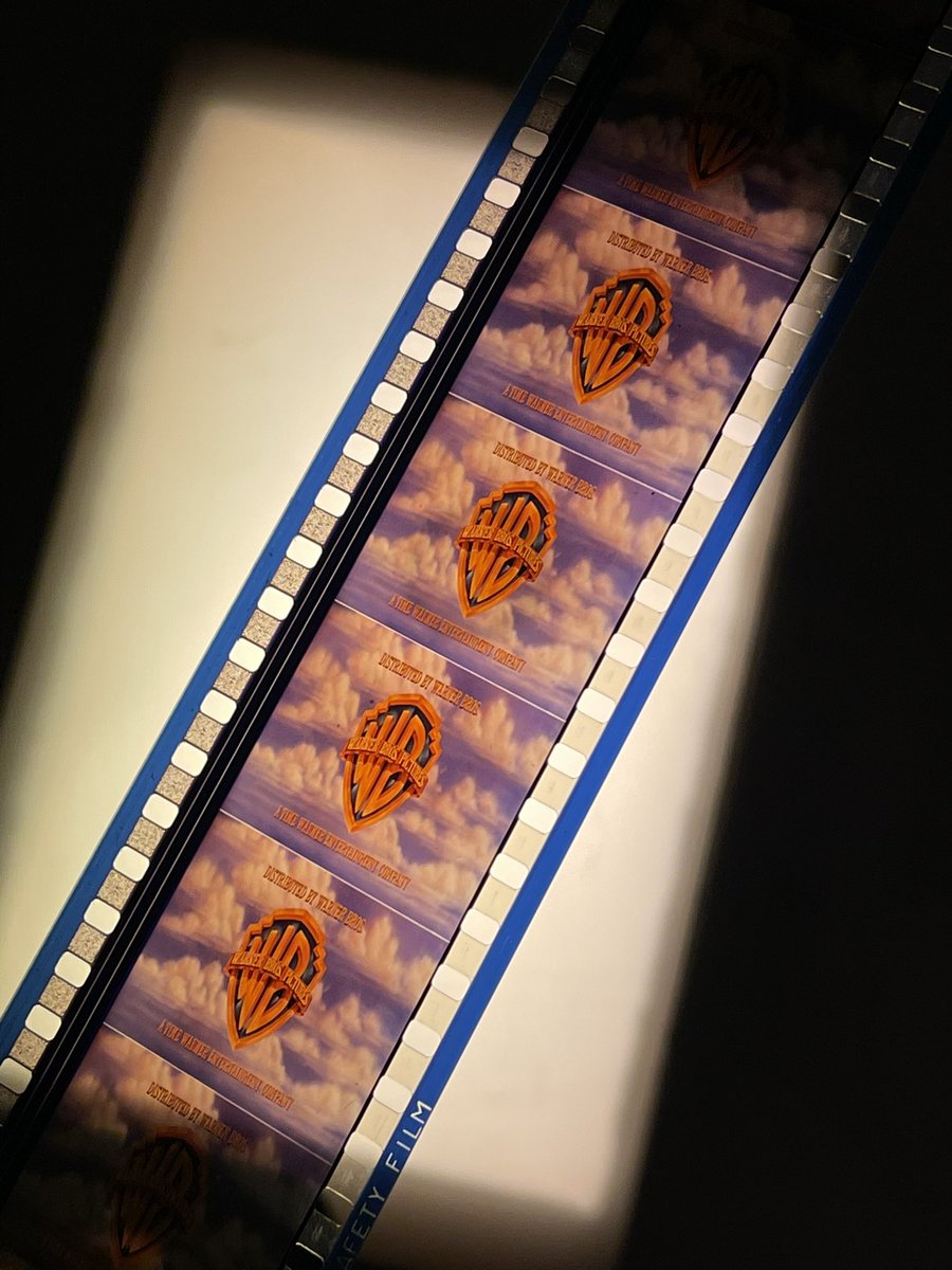 Goin go through some 35mm prints. 🎞🎞🎞