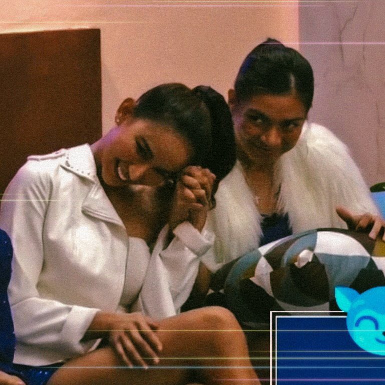 SamlyWin's tweet image. “Because of you, I laugh a little harder, cry a little less, and smile a lot more.”

SAMLY BeYouTWOful