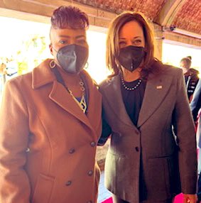 BerniceKing's tweet image. Thank you, @POTUS &amp;amp; @VP, for our meeting today.

Mr. President, I’m glad you’re tired of being quiet about voting legislation. Your influence matters. Keep talking.

As I mentioned, consistent messaging is critical.

Now your powerful words need legs &amp;amp; feet.