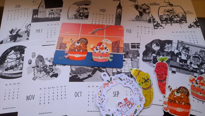 AHHHH my @pinkberrynight merch arrived and im so happy!!! the moment i saw the calendar prints i knew i just had to have it!!!! ahhh everything is so lovely, i cant stop smiling! thank you so much!!! 💕💕💕💕 