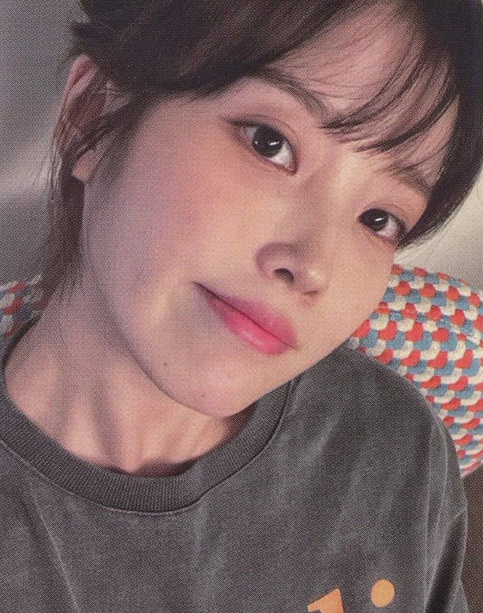jieun folder tweet media