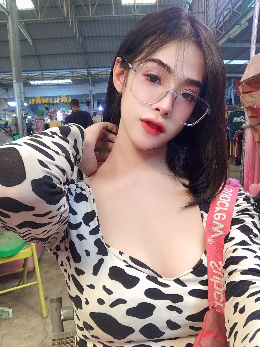 ouce9deo's tweet photo. 🤍🖤🤍🖤 #มหาชัย #สาวสองมีงู #สมุทรสาคร https://t.co/ZRAFPeigMz