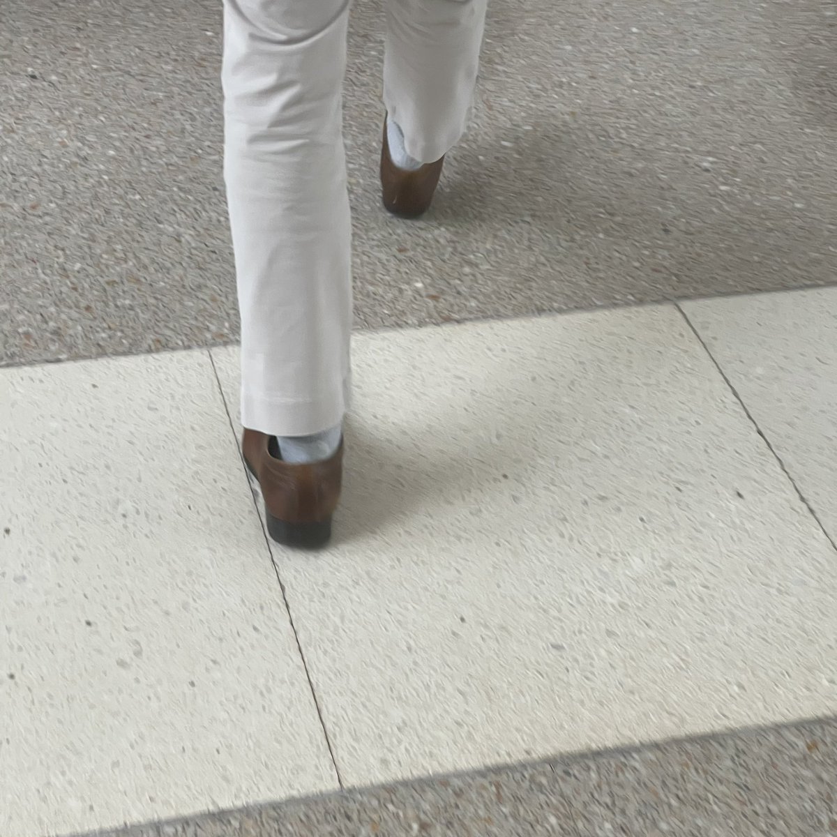 Suitguy1S's tweet photo. Nice uncle https://t.co/3ik4A6PJr2