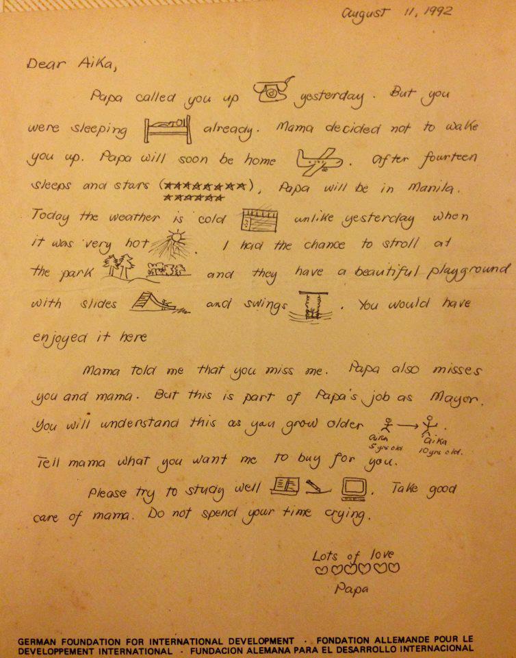 E4thofjuly's tweet photo. Jesse Robredo's letter to 4yr-old Aika in '92. Leni wrote: Jess loved writing us letters. Found these in Aika's old album letters which her Papa wrote to her in '92, when she was just 4 yrs old. He was in Germany for an official trip at the time he wrote these letters. 💗🤗🌺 https://t.co/8cK7DzKvyl